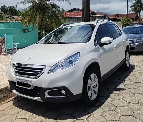 PEUGEOT 2008 1.6 16V FLEX ALLURE 4P AUTOMÁTICO PEUGEOT 2008 1.6 16V FLEX ALLURE 4P AUTOMÁTICO